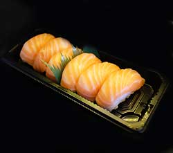 sushi saumon six fours